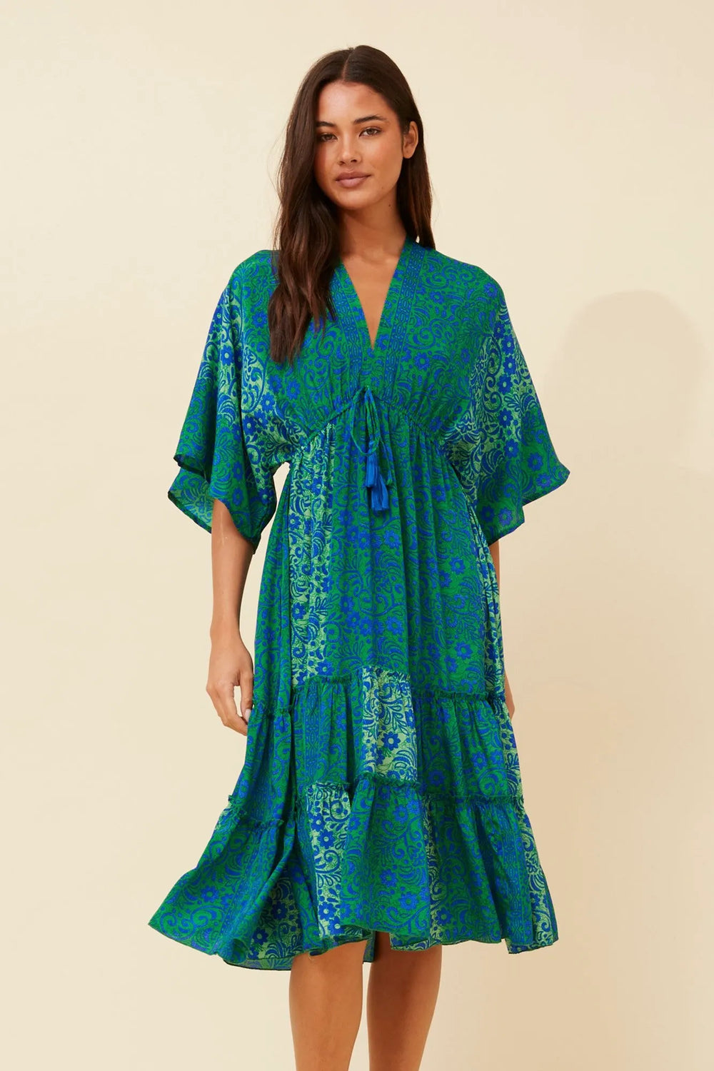 GREEN
