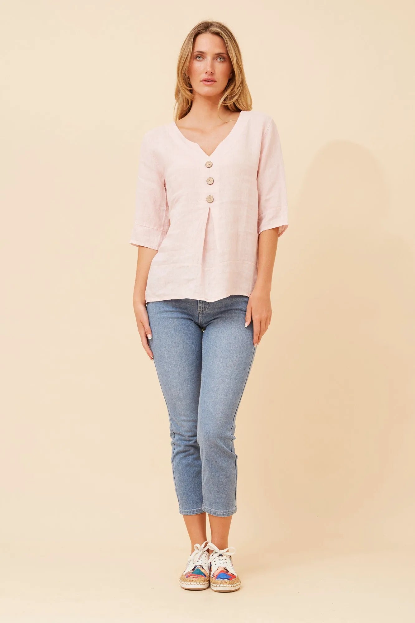 LIGHT PINK
