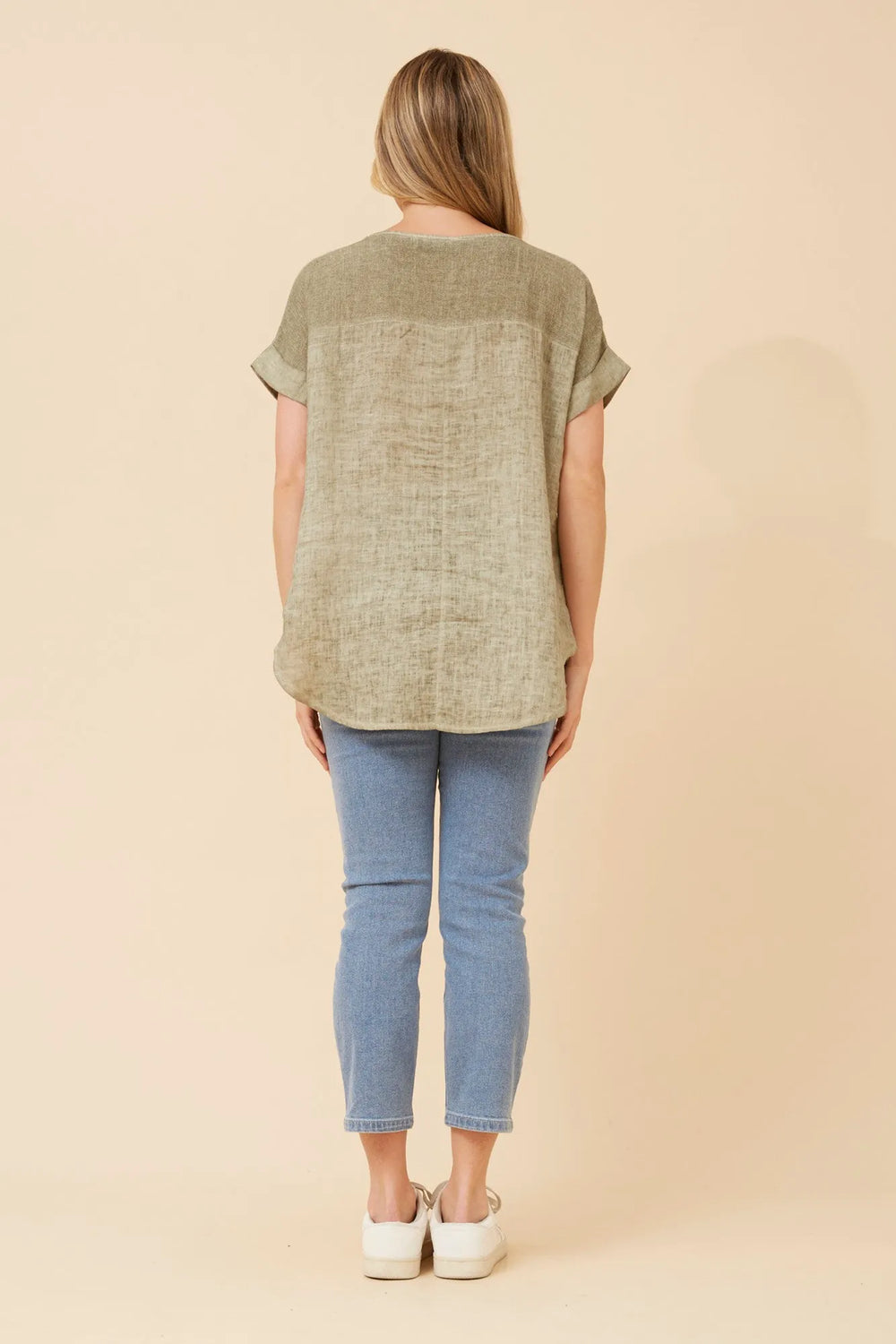 KHAKI