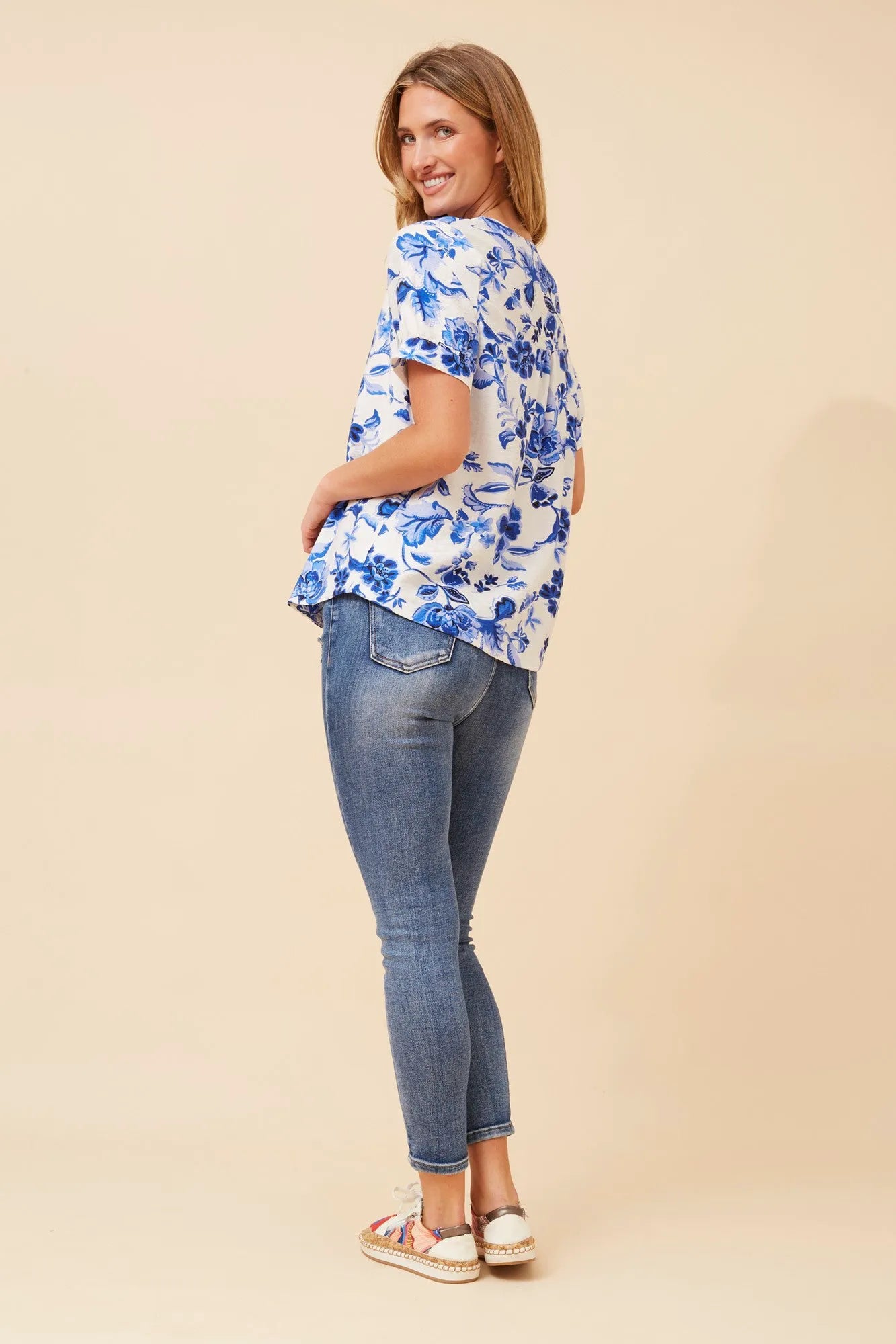 MULTI BLUE