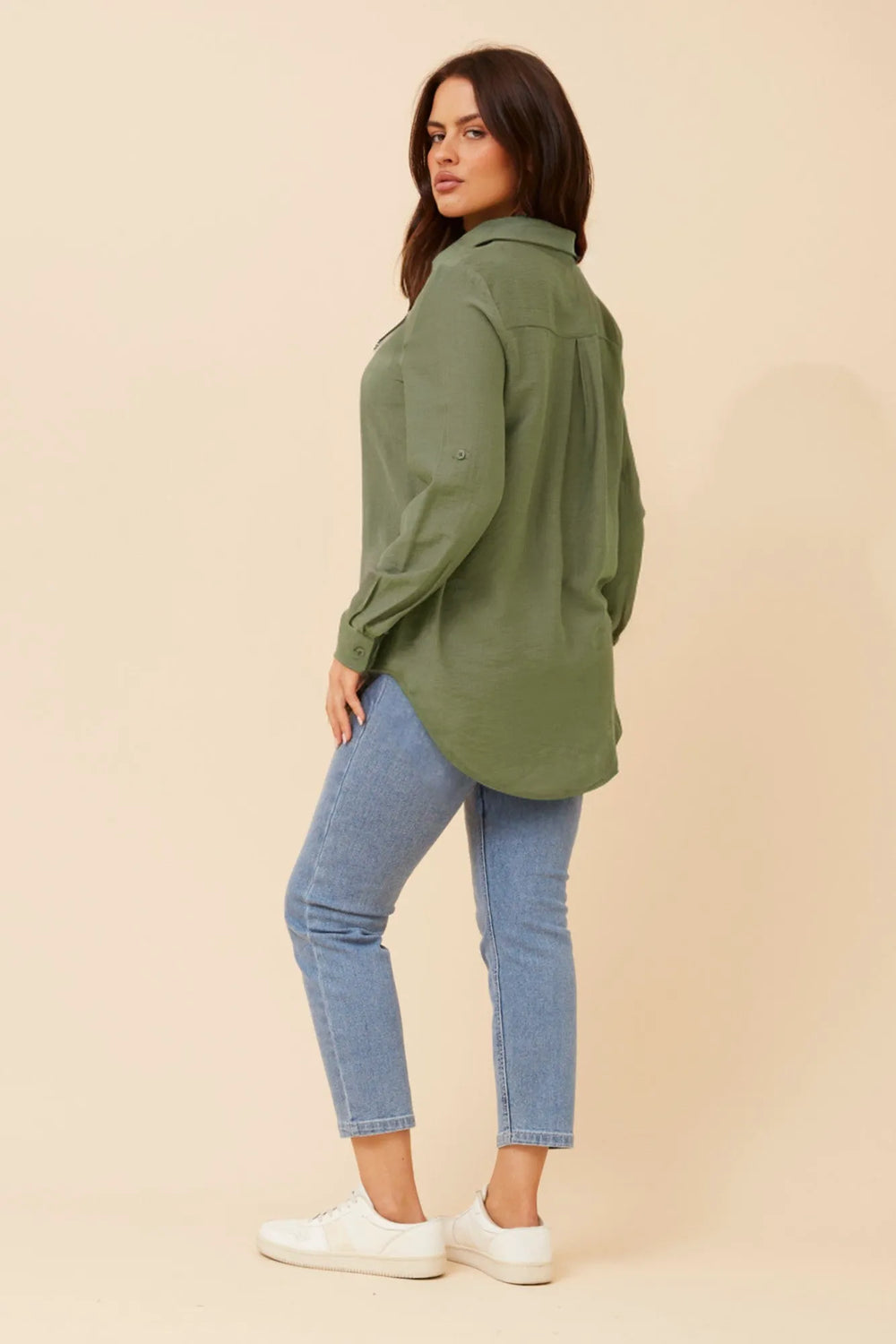 KHAKI